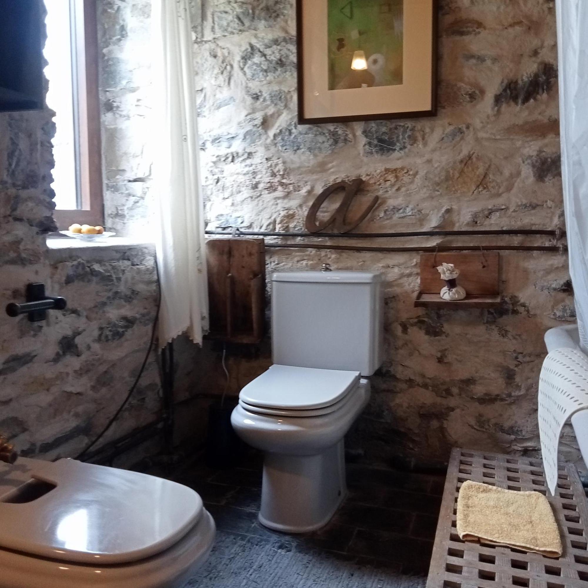 Suite En Cuadra Pajar, Casa Rural Hoz de Jaca Ngoại thất bức ảnh