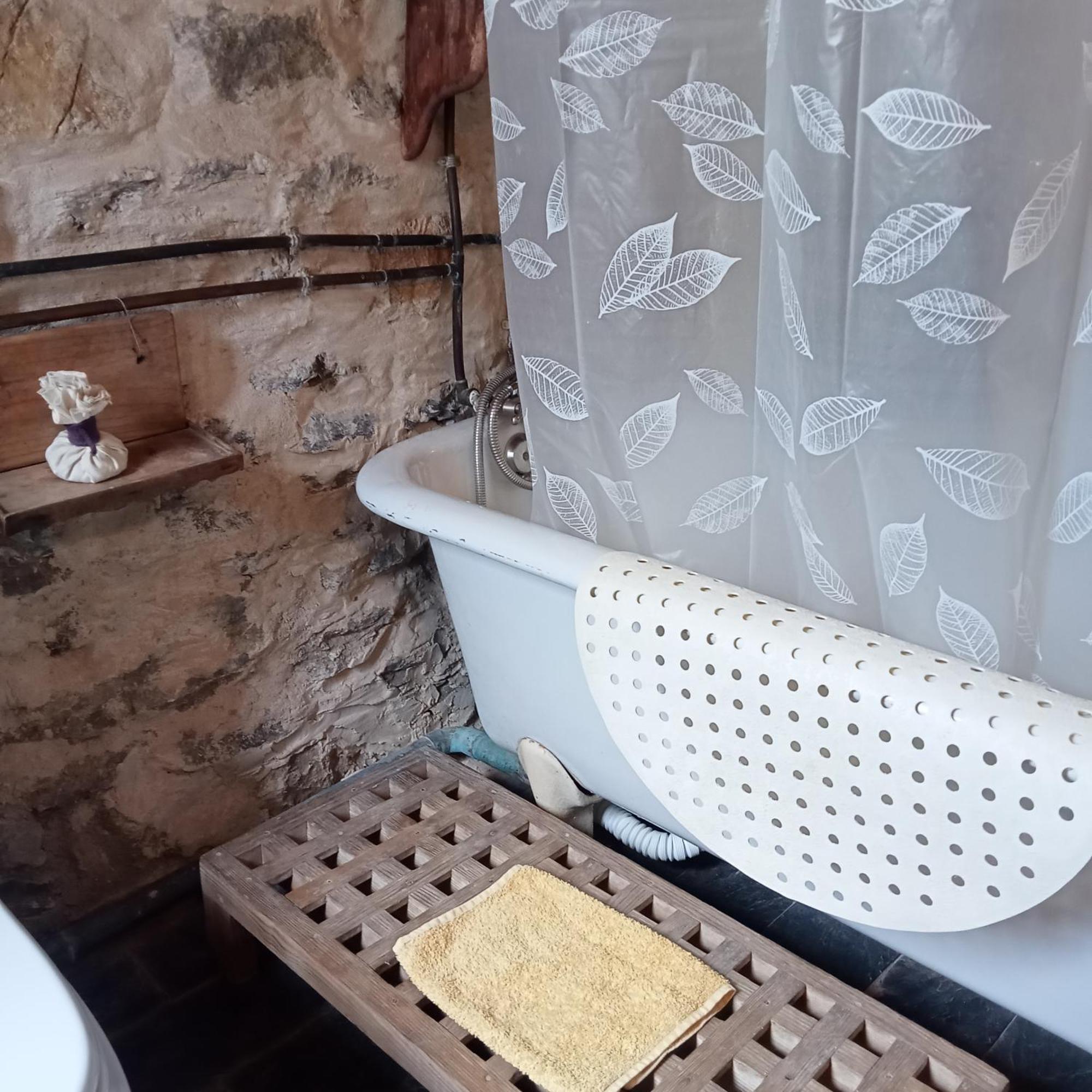 Suite En Cuadra Pajar, Casa Rural Hoz de Jaca Ngoại thất bức ảnh