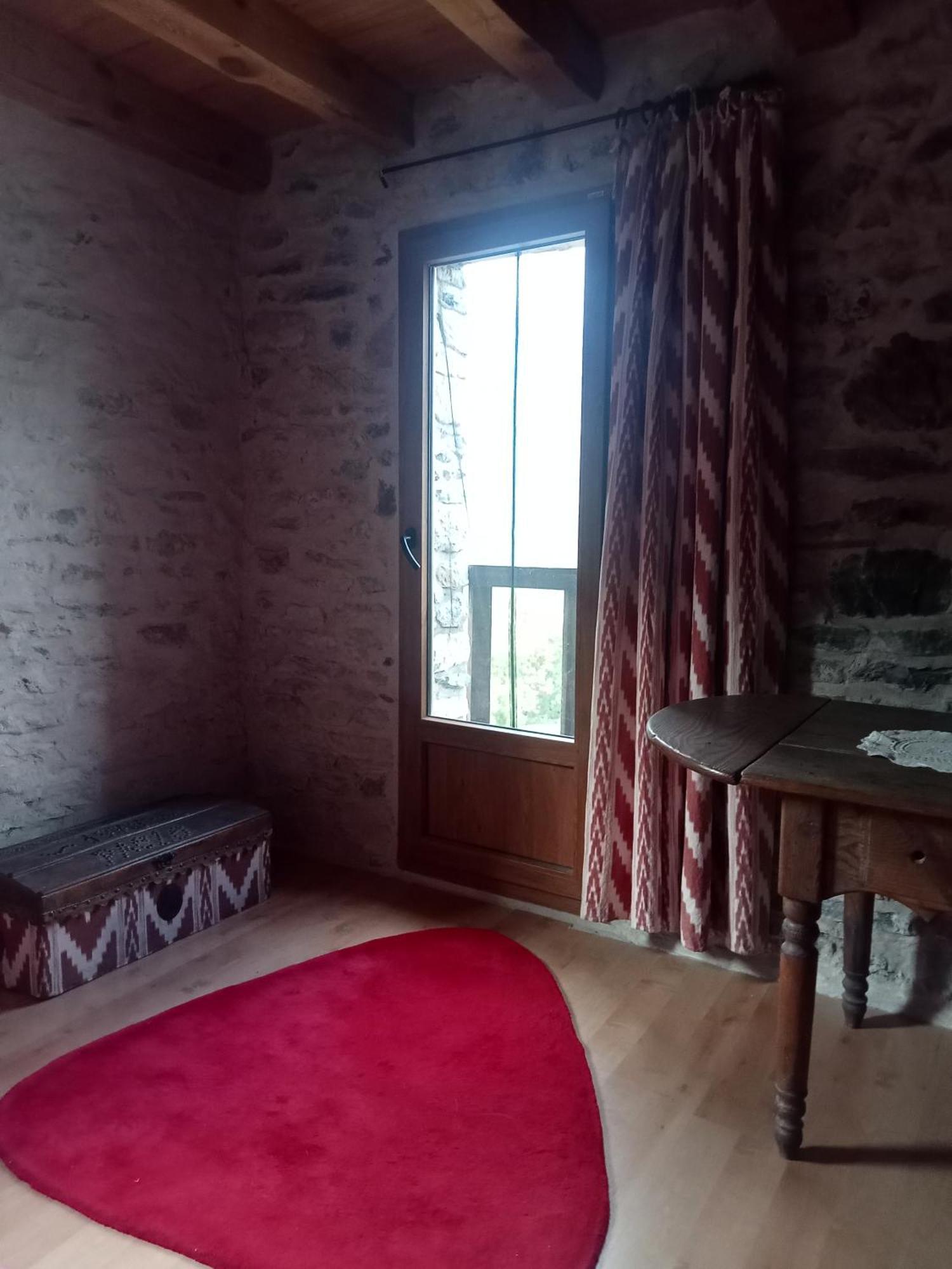 Suite En Cuadra Pajar, Casa Rural Hoz de Jaca Ngoại thất bức ảnh